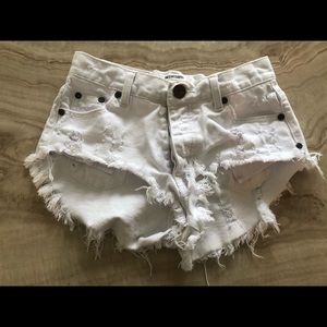 One Teaspoon white cut off jeans